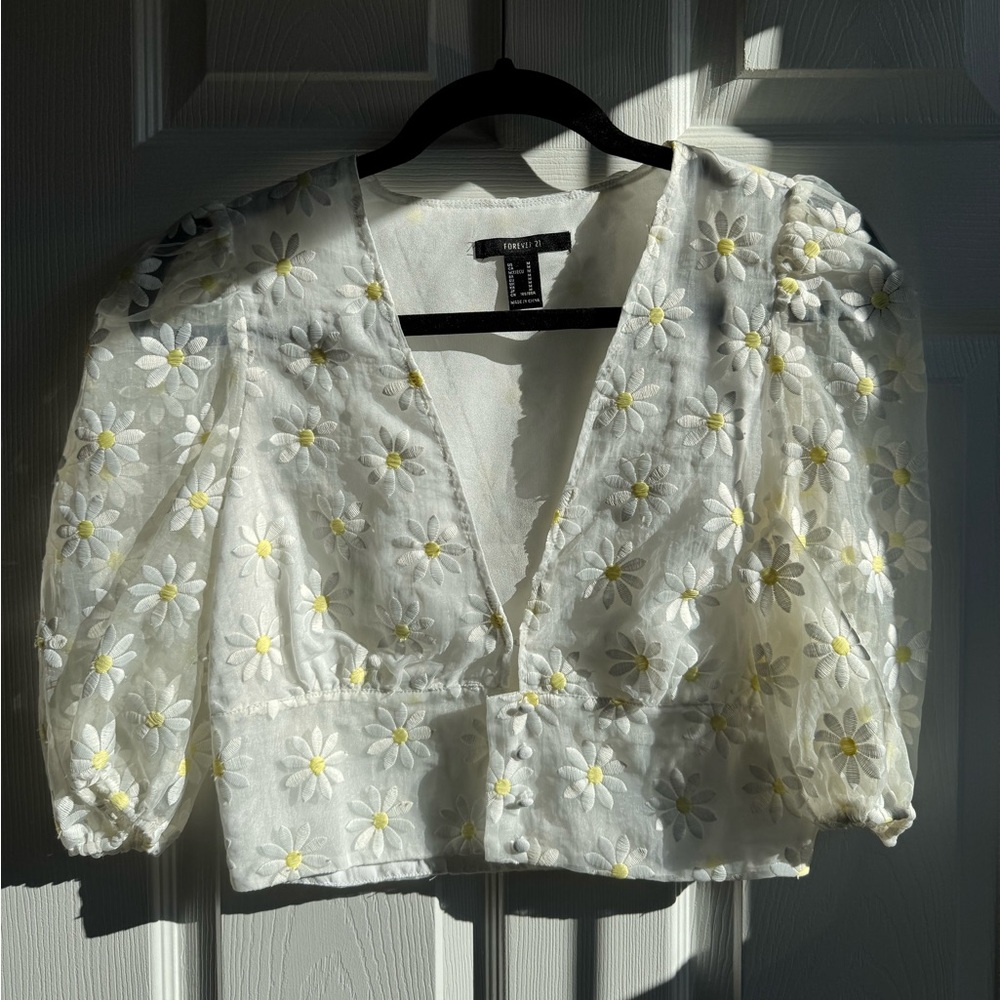 Daisy Blouse Crop Top
